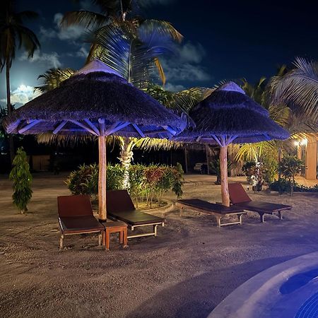 Paje Blu Boutique Hotel Bagian luar foto
