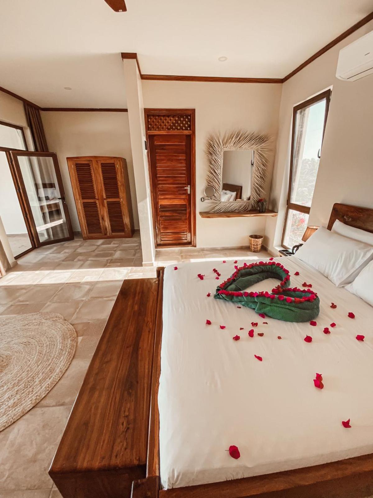 Paje Blu Boutique Hotel Bagian luar foto
