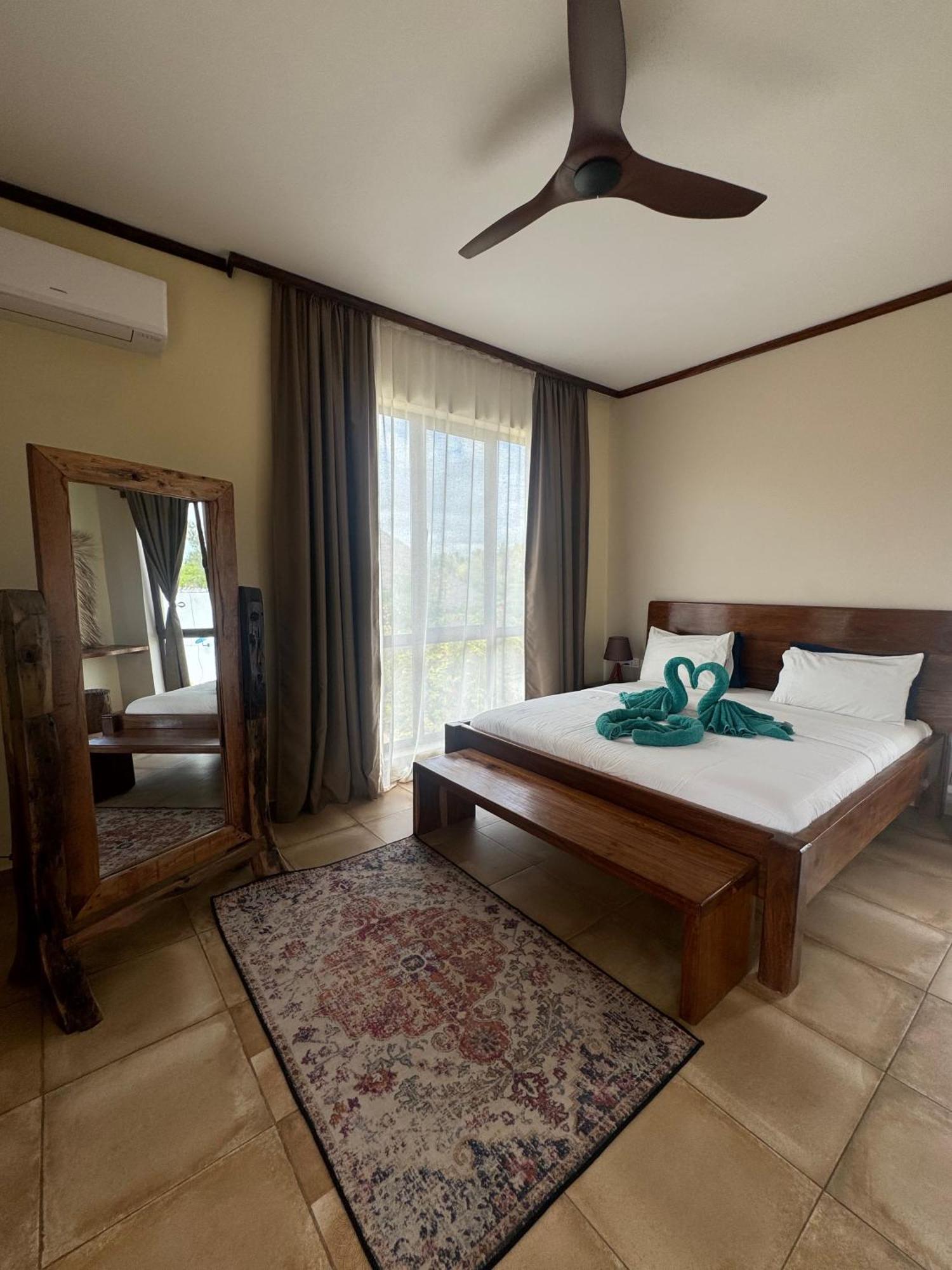 Paje Blu Boutique Hotel Bagian luar foto