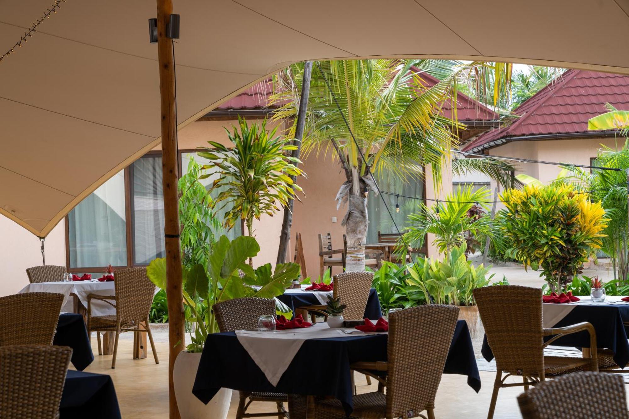 Paje Blu Boutique Hotel Bagian luar foto