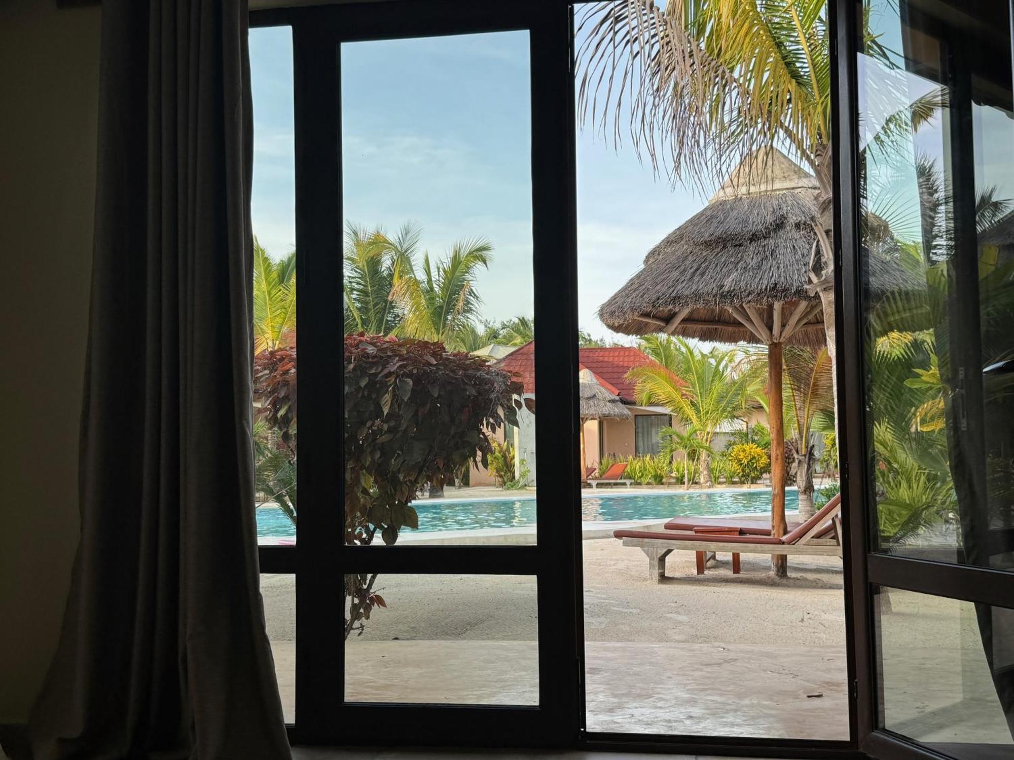 Paje Blu Boutique Hotel Bagian luar foto