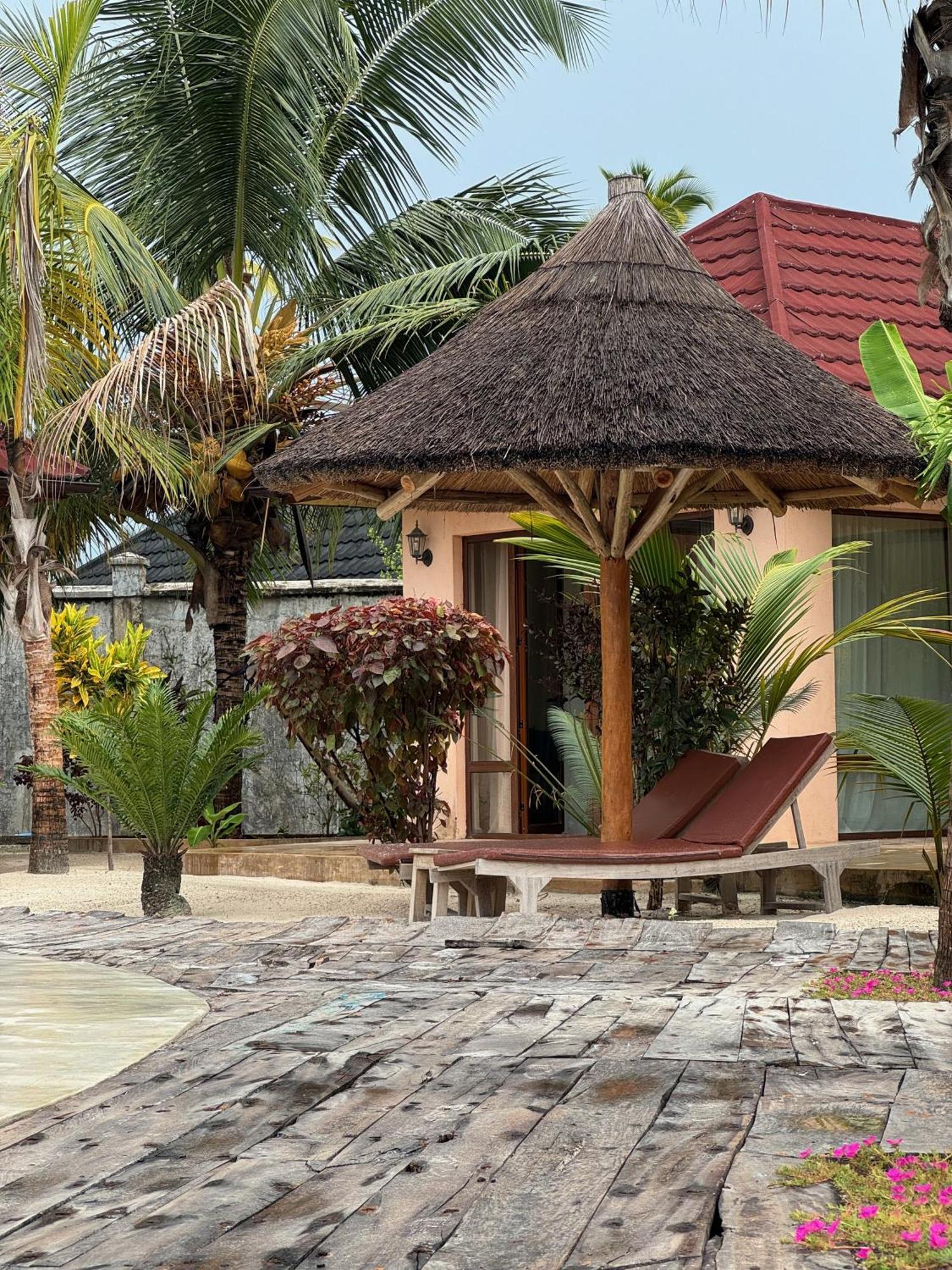 Paje Blu Boutique Hotel Bagian luar foto