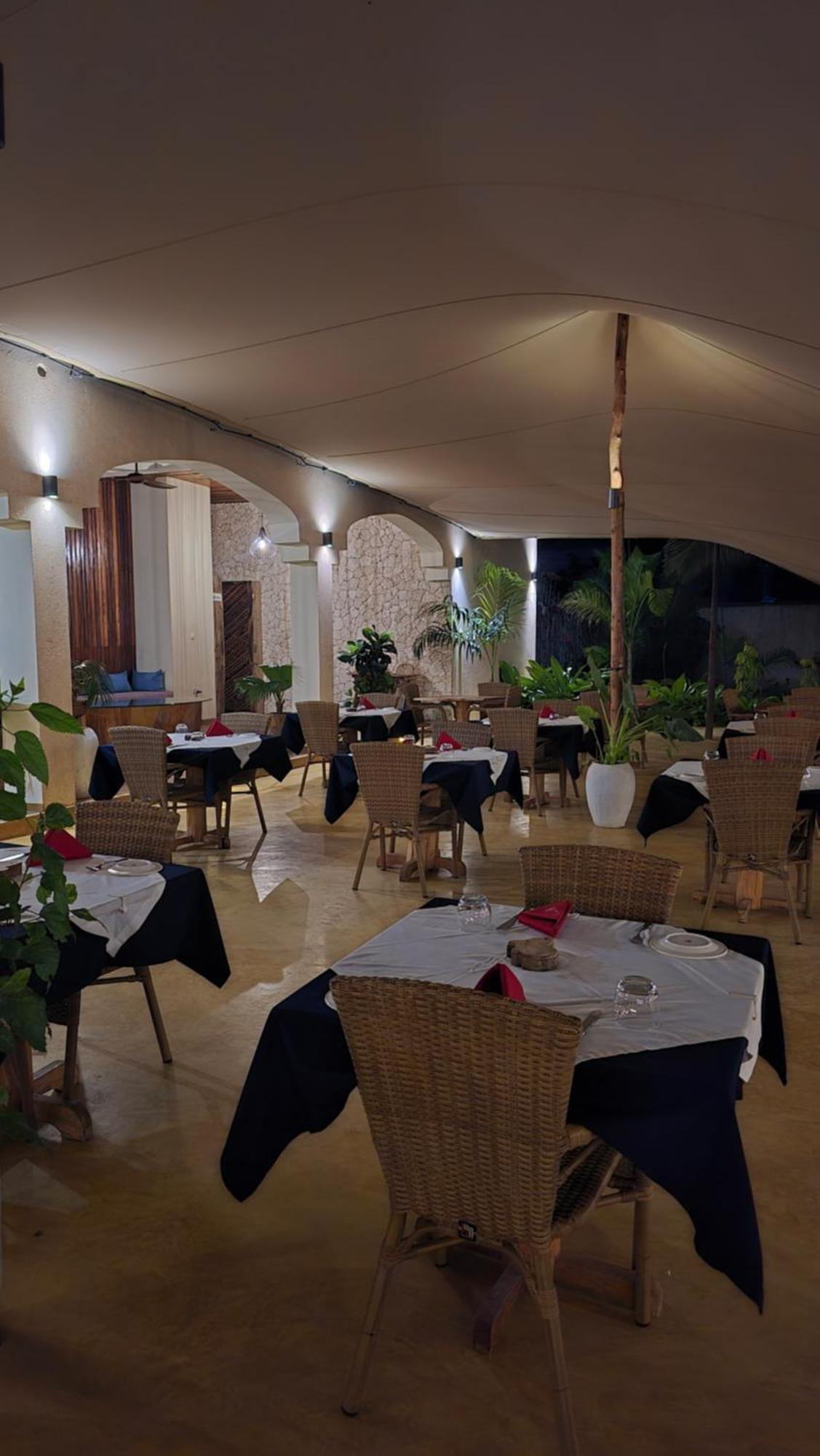 Paje Blu Boutique Hotel Bagian luar foto