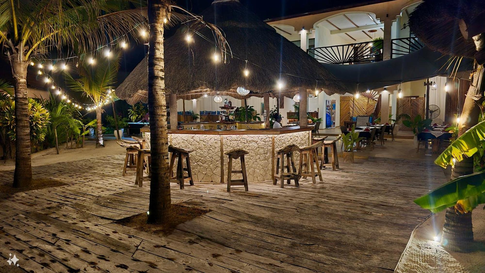 Paje Blu Boutique Hotel Bagian luar foto