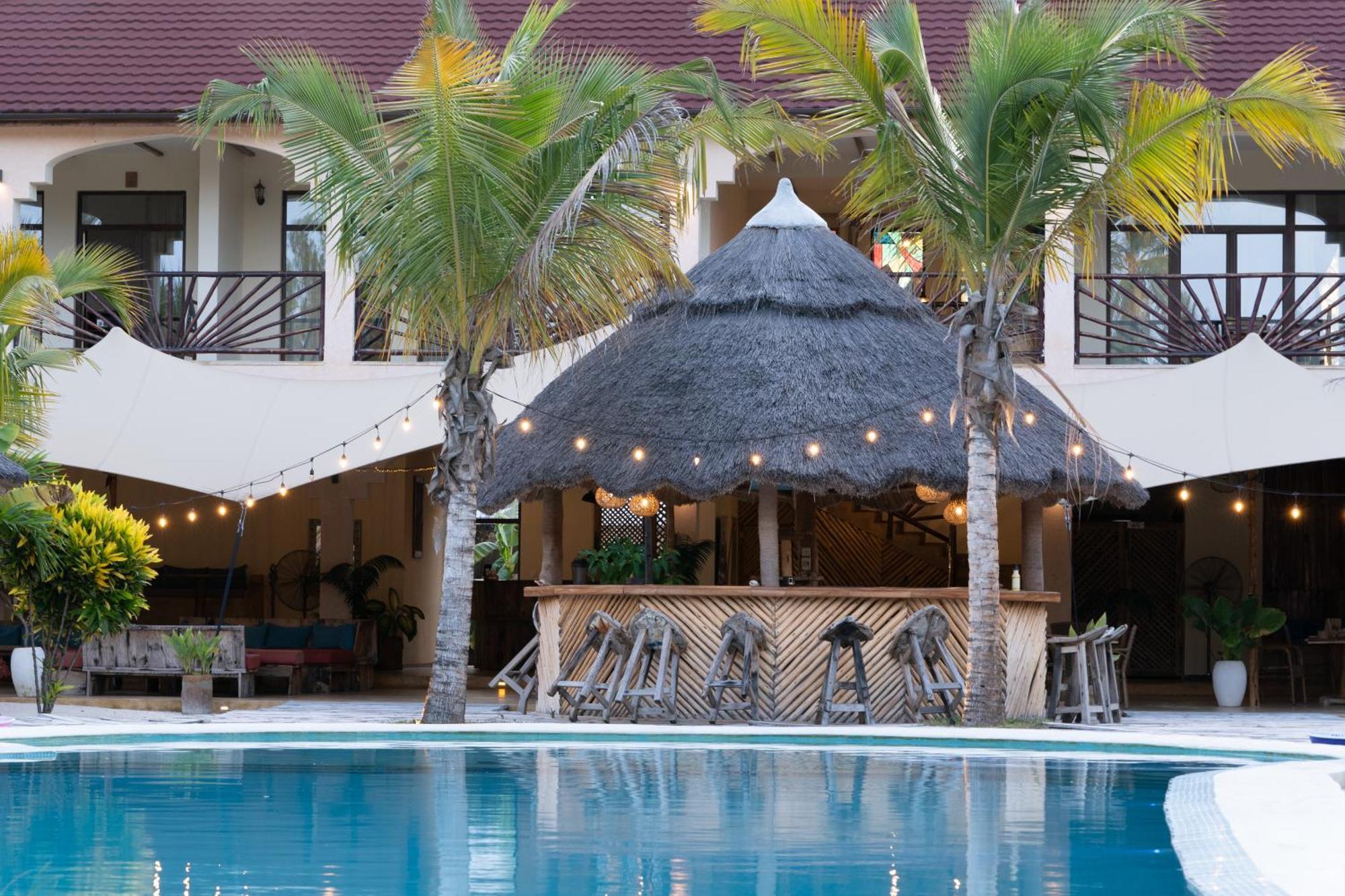 Paje Blu Boutique Hotel Bagian luar foto